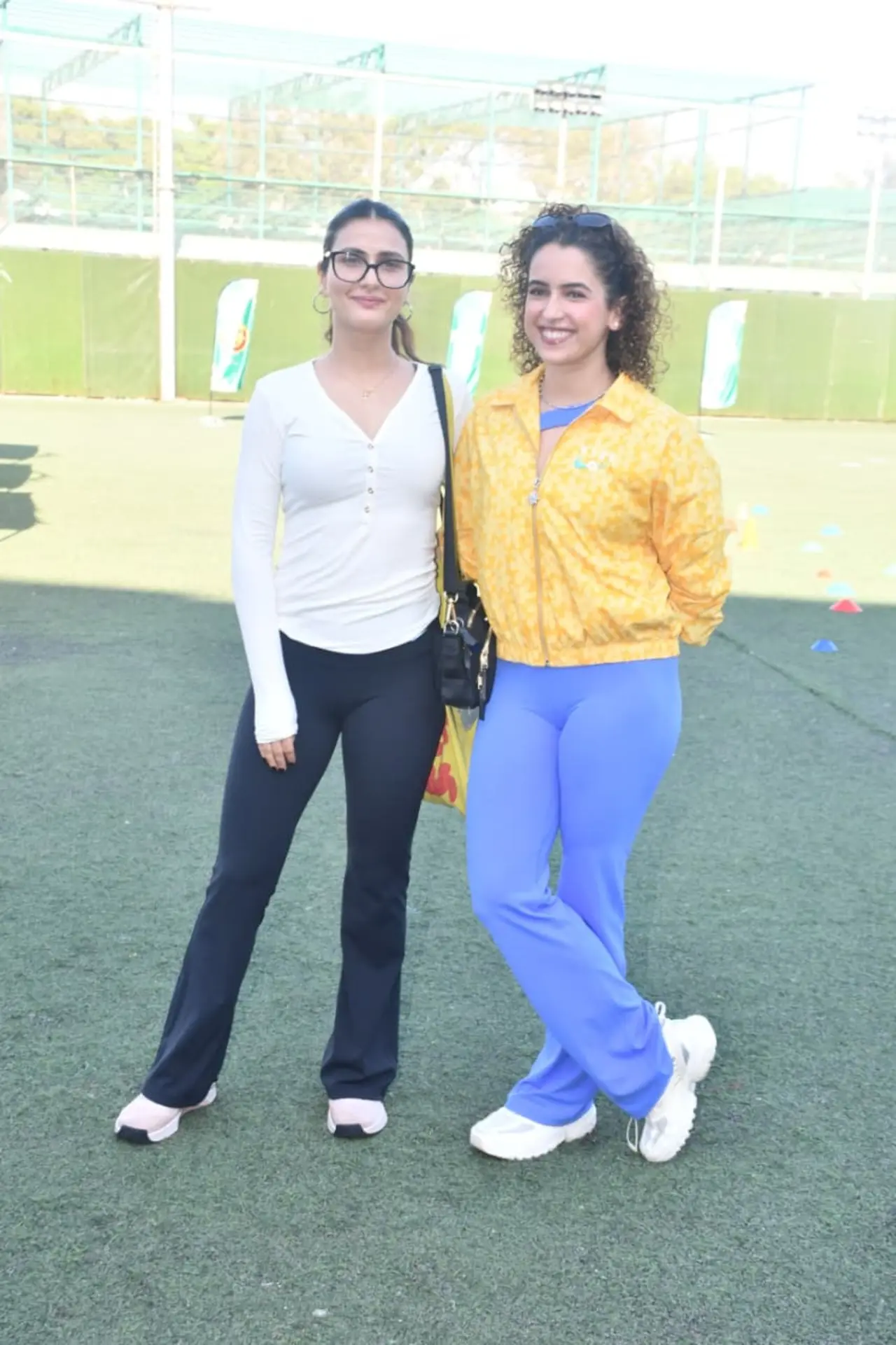 <p>Fatima Sana Shaikh also joined her Dangal co-star Sanya Malhotra for her birthday celebrations with the paps.</p>